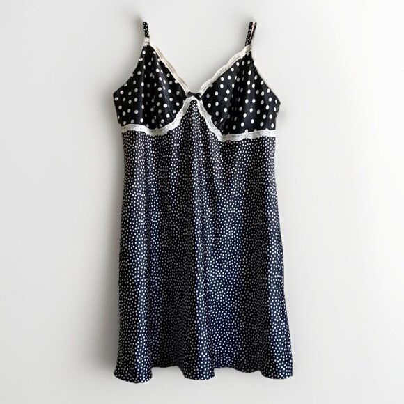 GILLIGAN & O'MALLEY Polka Dot Lace Trim Slip Dress Adjustable Straps Size Large - Picture 1 of 4